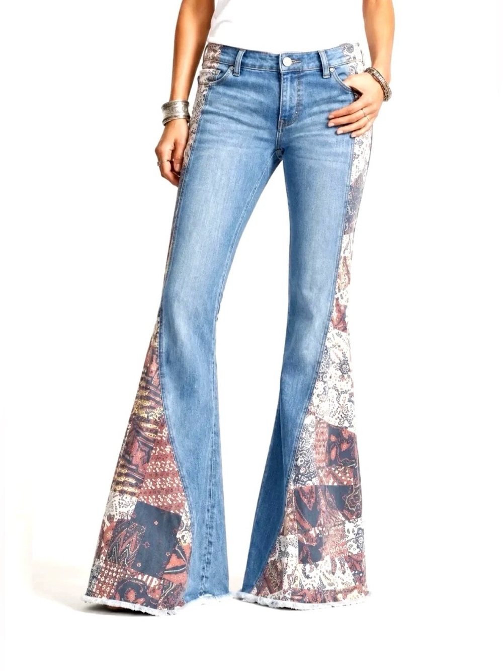 NWOT Free People Bali Patchwork Flare Leg Soft Vintage Wash Denim Jeans 31 - Picture 1 of 9
